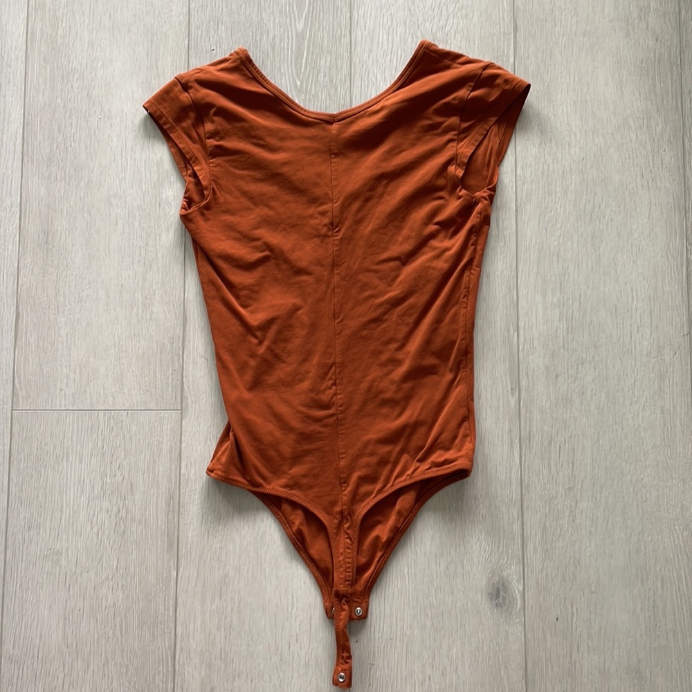 Everlane Rust Thong Bodysuit Sz extra small - Picture 4 of 4